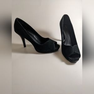 Wossiuo peep toe heels size 8